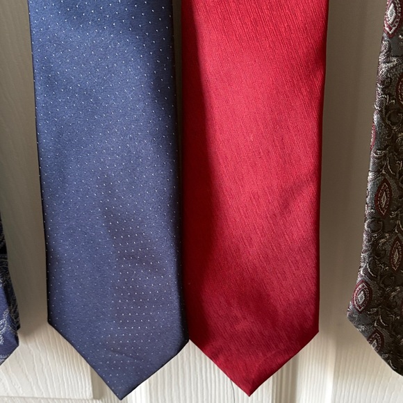 Men's ties-assorted - Picture 3 of 4
